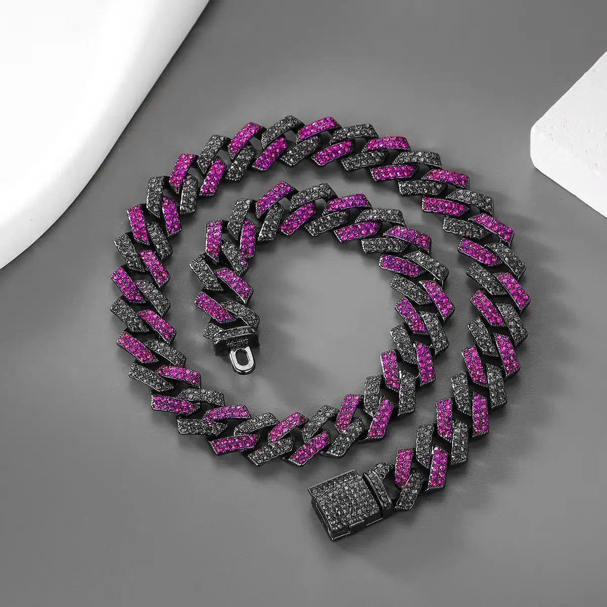 Pawlix RoyalChain™